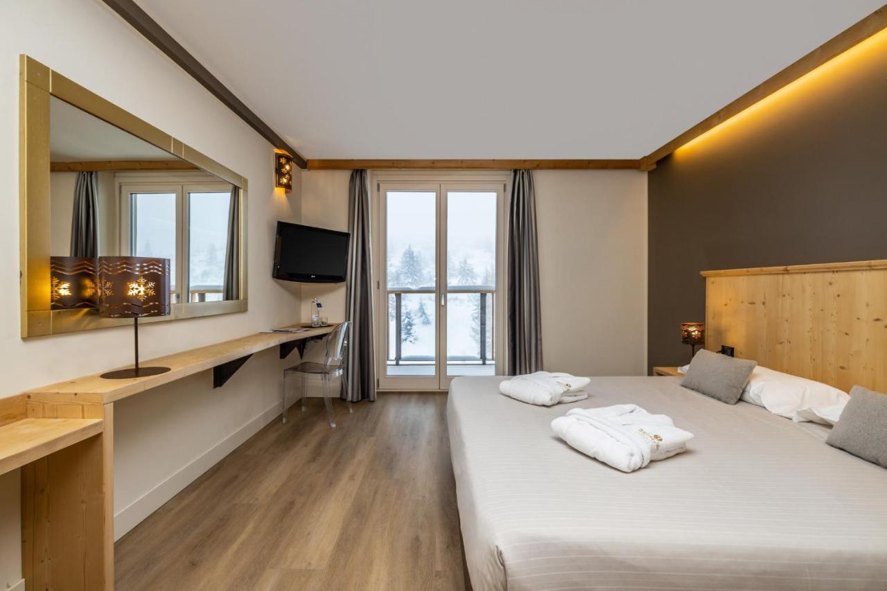 Hotel Piandineve Passo del Tonale Eksteriør bilde