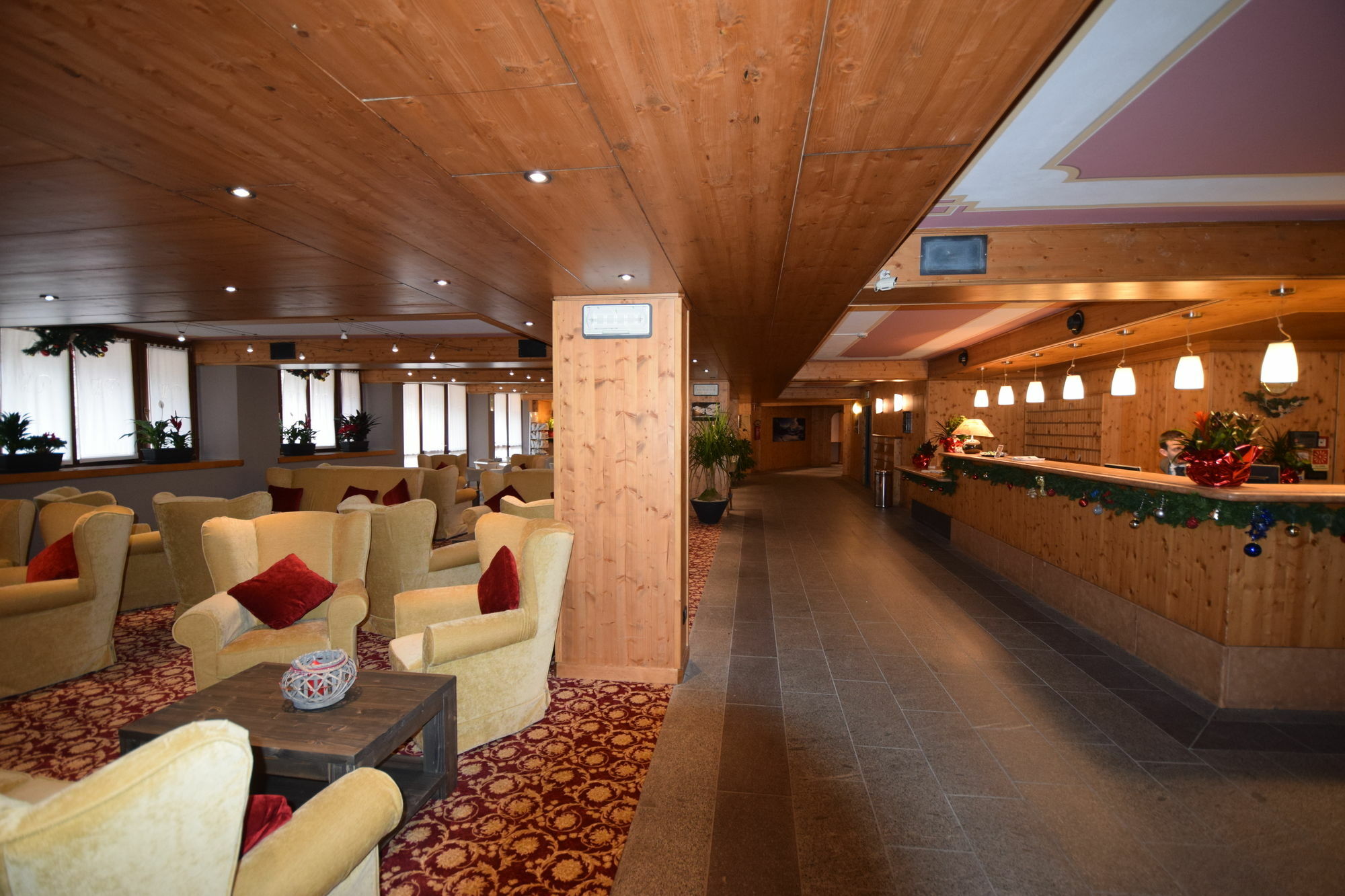 Hotel Piandineve Passo del Tonale Eksteriør bilde