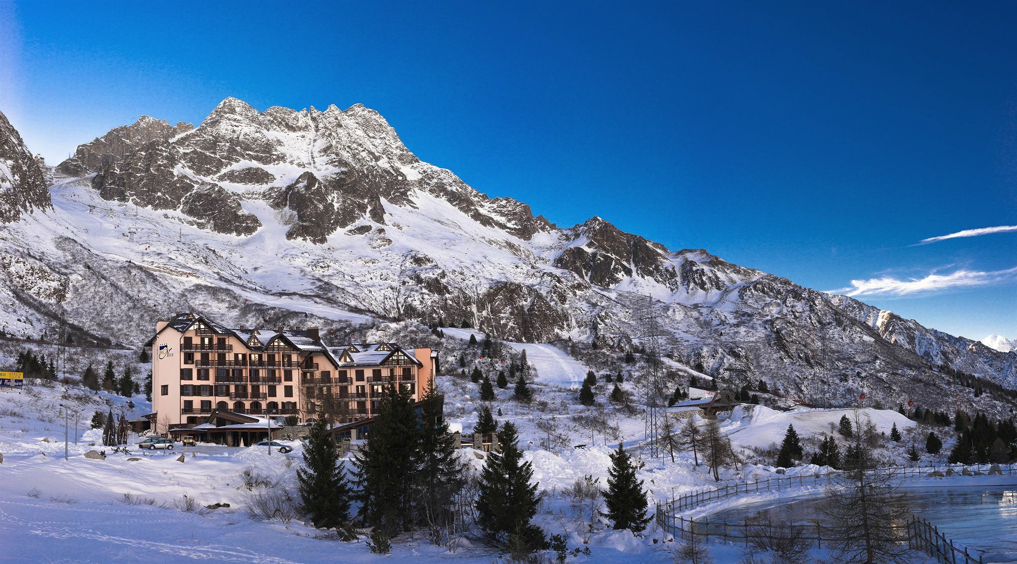 Hotel Piandineve Passo del Tonale Eksteriør bilde